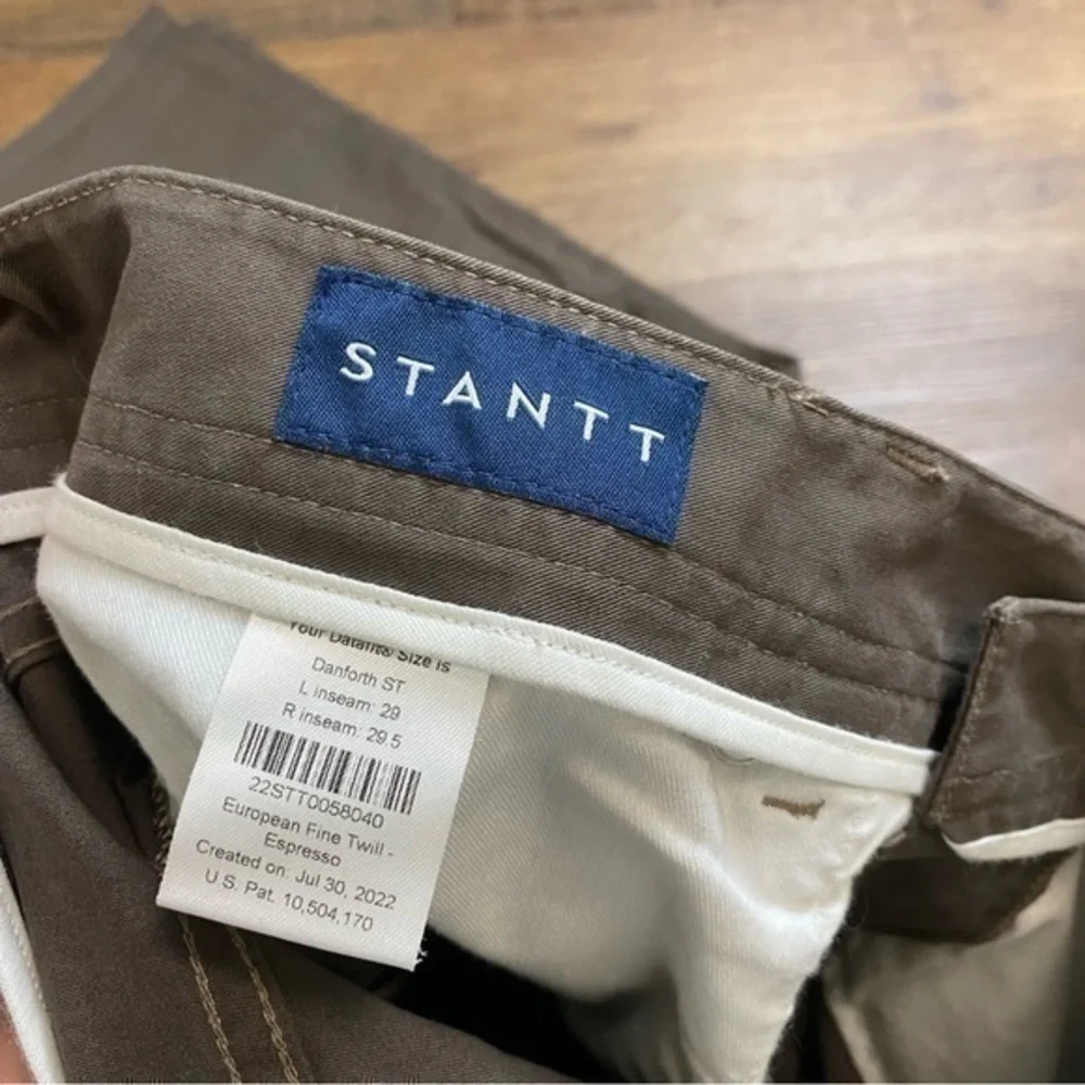 NWT STANTT Espresso European Fine Twill Danforth ST instead 29 Mens cargo pants
